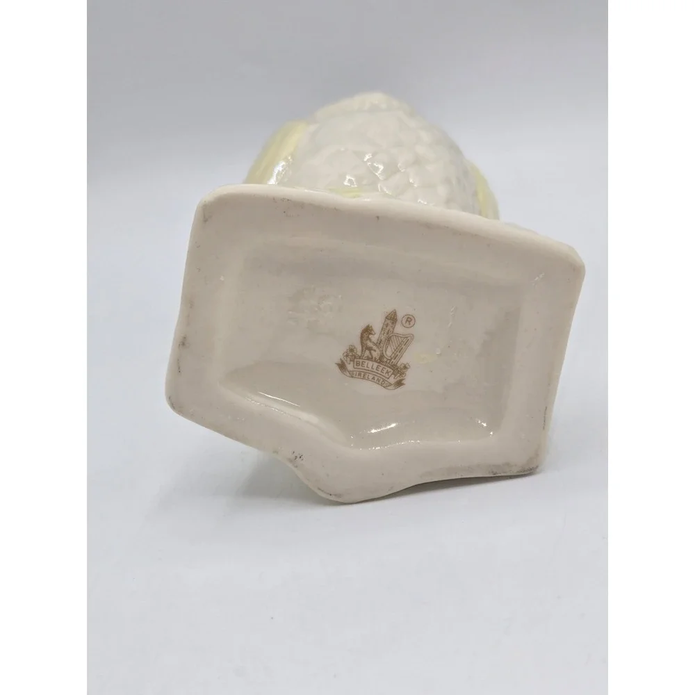 Belleek Ireland Owl Vase Cream Lustre Porcelain Bird Figure Bud Vase 8.25